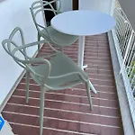 Alto House Faro, Al De Assinatura Modernista