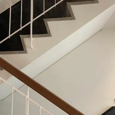 Guest house Alto House Al De Assinatura Modernista Faro