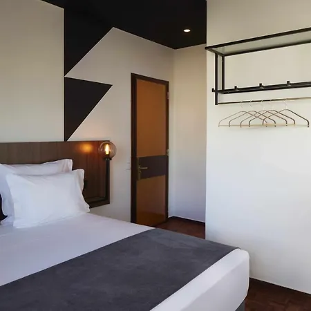 Gasthof Alto House Faro, Al De Assinatura Modernista Distrikt Faro