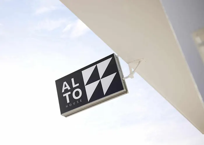 招待所 Alto House Faro, Al De Assinatura Modernista 法鲁区