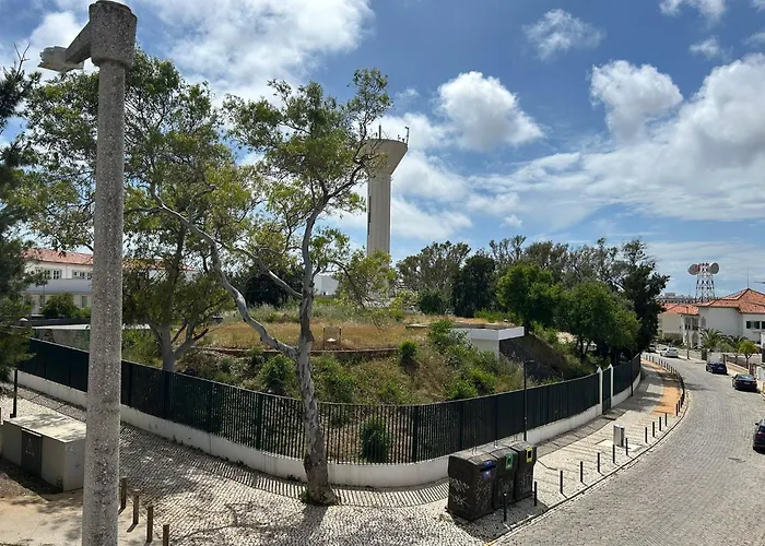 Alto House Faro, Al De Assinatura Modernista 招待所